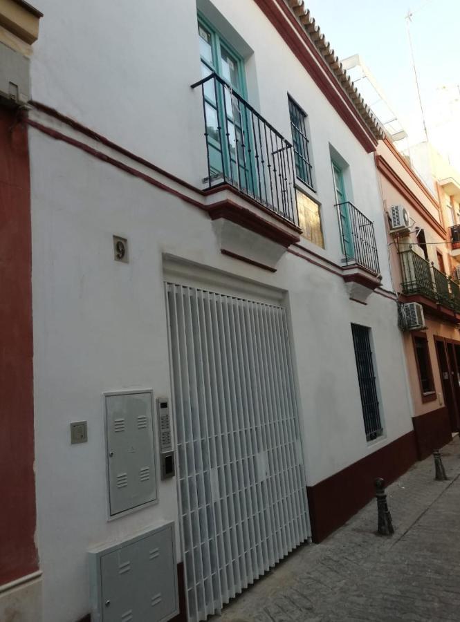 Covadonga 9 Apartments - Triana Севілья Екстер'єр фото
