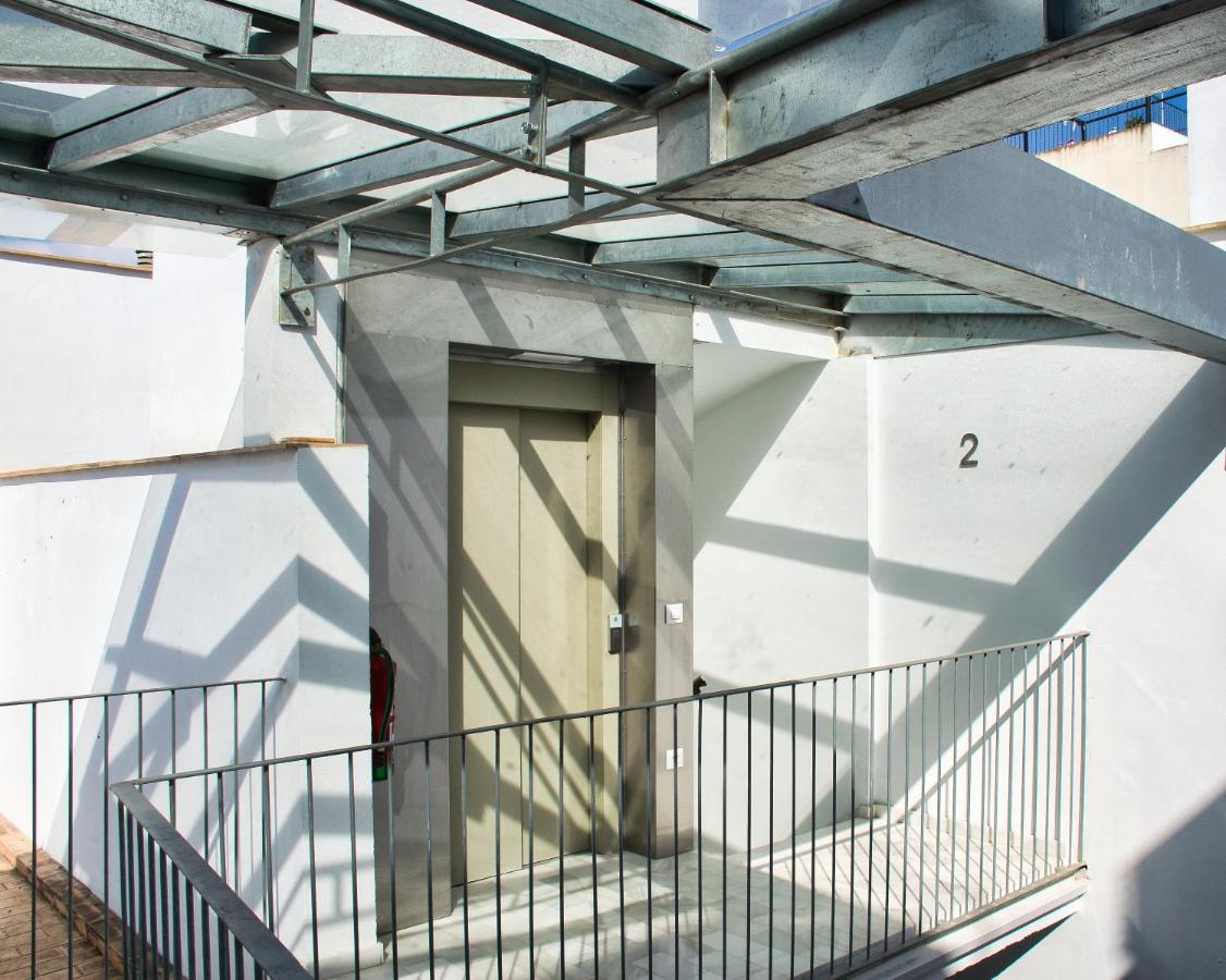 Covadonga 9 Apartments - Triana Севілья Екстер'єр фото